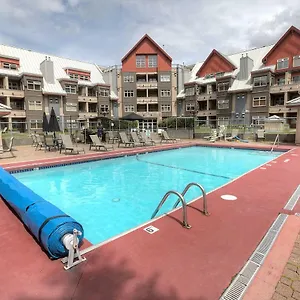 Placid Coach House 16 Apartment Whistler