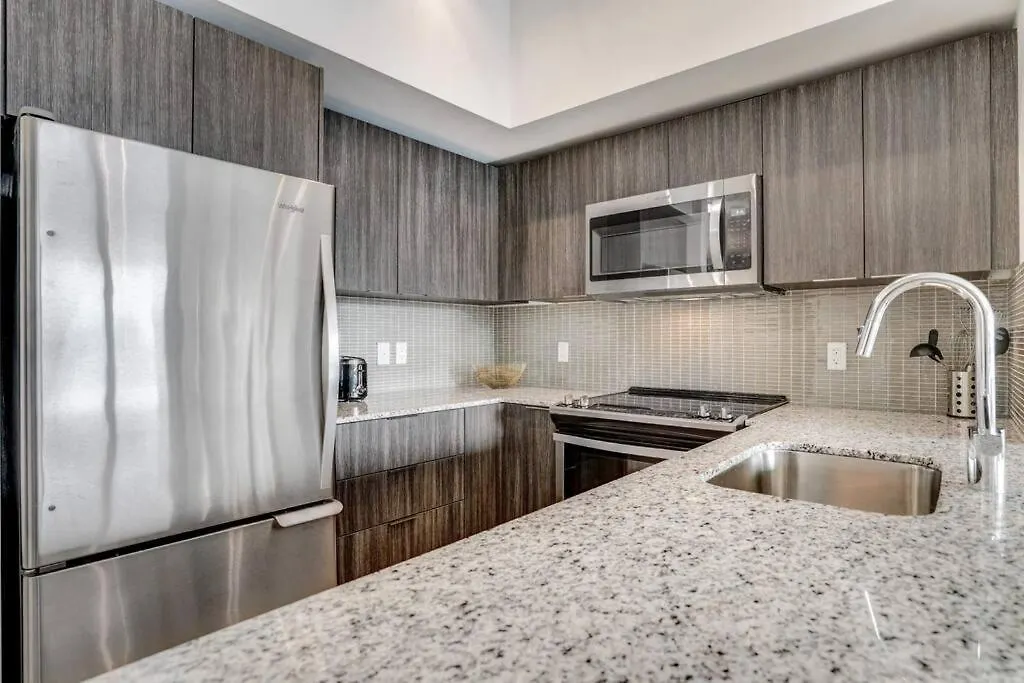 Waterfront Luxury Condo Toronto Canada