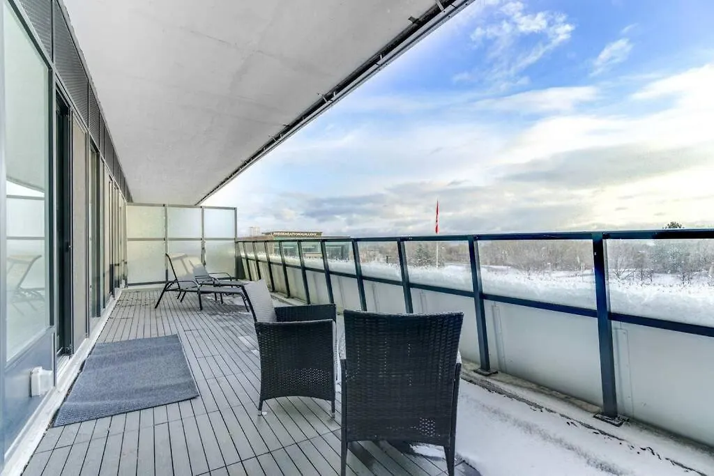 Apartment Waterfront Luxury Condo Toronto Canada